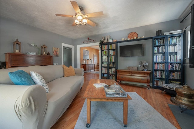 917 W Idlewild Ave, Tampa, FL 33604 - living area featuring a ceiling fan and wood finished floors