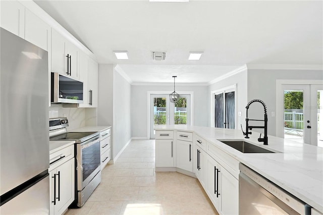 18522 Sunward Lake Pl, Lutz, FL 33549 - photo 8