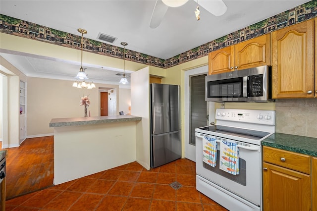 6219 Hampton Dr N, Saint Petersburg, FL 33710 - photo 18
