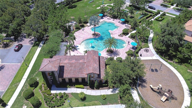 828 Terra Vista St, Brandon, FL 33511 - drone / aerial view of a pool