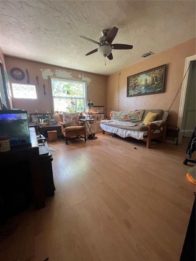 1420 36th Ave N, Saint Petersburg, FL 33704 - photo 4