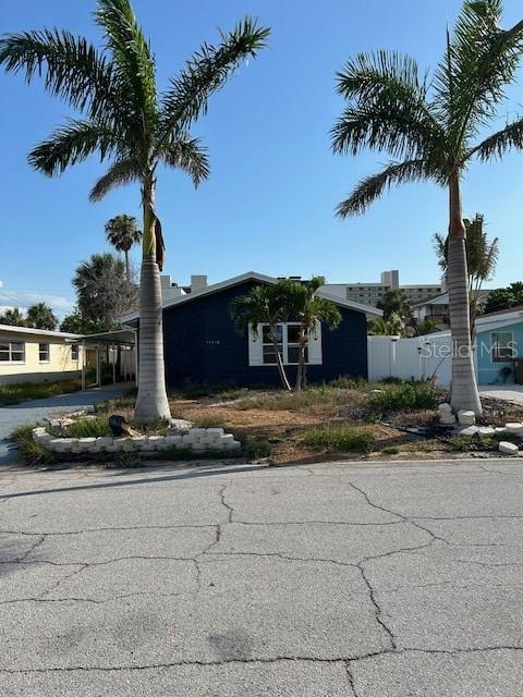 15416 2nd St E, Madeira Beach, FL 33708 - photo 16