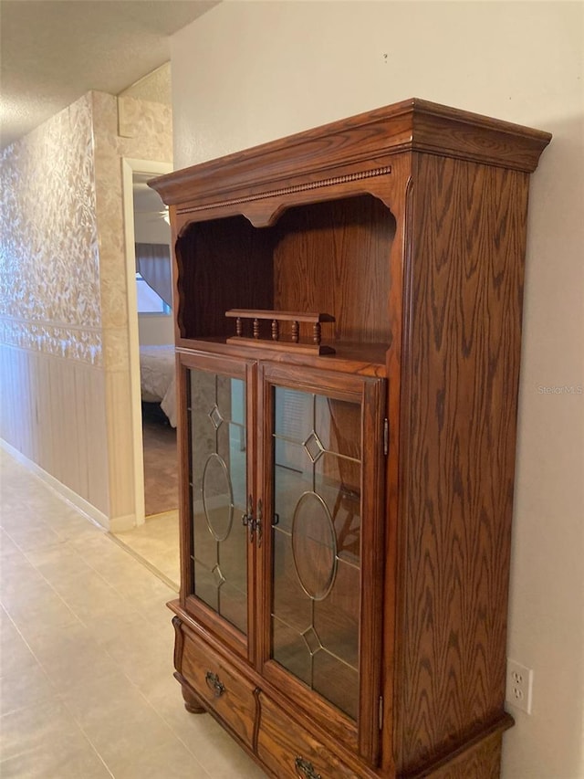 5623 80th St N Unit 314, Saint Petersburg, FL 33709 - detailed view of baseboards
