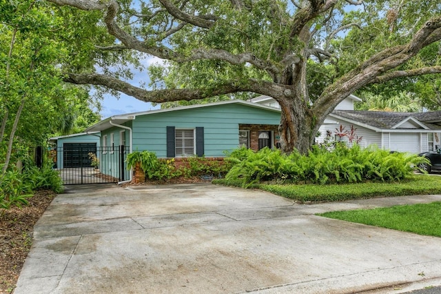 8014 27th Ave N, Saint Petersburg, FL 33710 - view of front of home with driveway