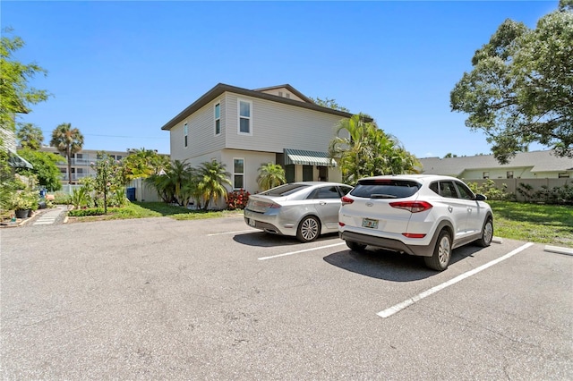 441 75th Ave N, Saint Petersburg, FL 33702 - view of front of property featuring uncovered parking