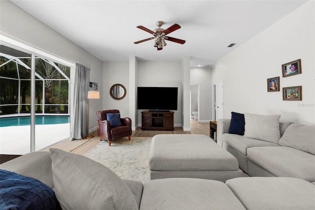 5360 Karlsburg Pl, Palm Harbor, FL 34685 - photo 12