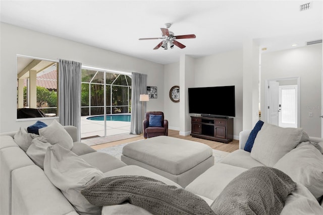 5360 Karlsburg Pl, Palm Harbor, FL 34685 - photo 13