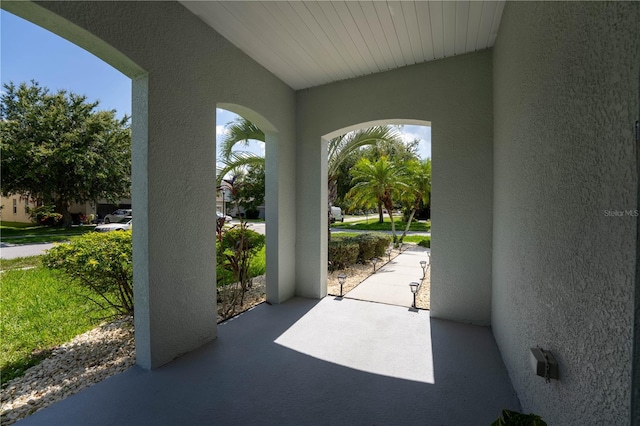 9110 Lantern Oak Way, Land O Lakes, FL 34638 - view of patio / terrace
