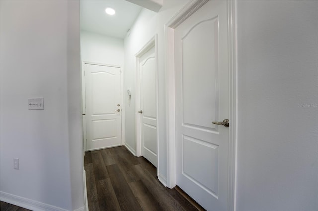 9110 Lantern Oak Way, Land O Lakes, FL 34638 - corridor with dark wood-style flooring and recessed lighting