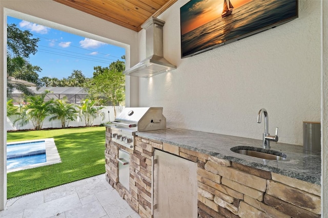 4114 W Neptune St, Tampa, FL 33629 - view of patio / terrace featuring exterior kitchen and a sink