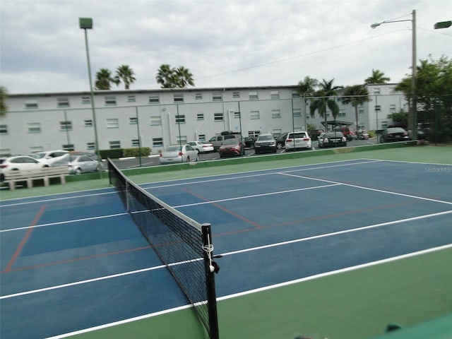 6025 Shore Blvd S Unit 408, Gulfport, FL 33707 - view of tennis court