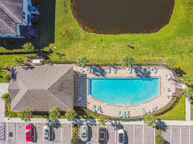 11519 Crowned Sparrow Ln, Tampa, FL 33626 - aerial view of a pool area