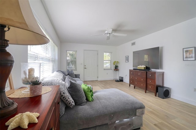 408 Georgia Ave, Crystal Beach, FL 34681 - bedroom featuring light wood-style floors and a ceiling fan