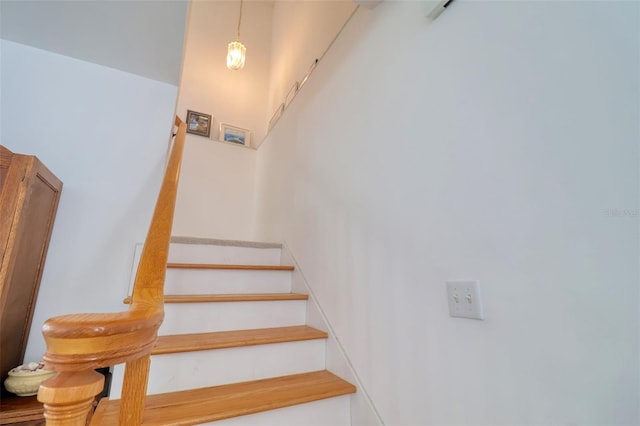 408 Georgia Ave, Crystal Beach, FL 34681 - stairs with a towering ceiling