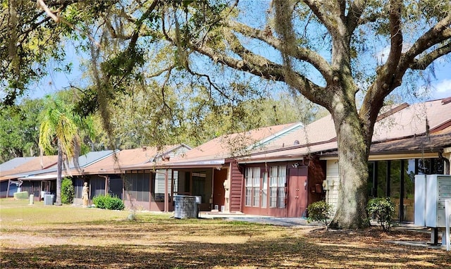 35140 Whispering Oaks Blvd, Dade City, FL 33523 - back of house