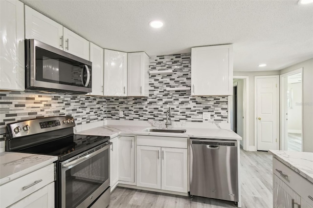 10831 Manchester Rd, Port Richey, FL 34668 - photo 14