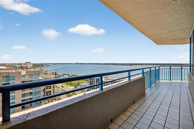 1540 Gulf Blvd Unit 2107, Clearwater Beach, FL 33767 - balcony featuring a water view