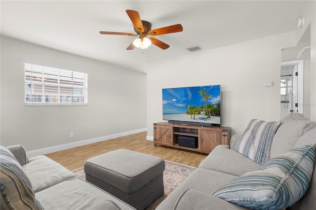 501 74th Ave N, Saint Petersburg, FL 33702 - photo 11