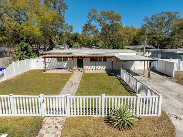 1616 Huntington St, Lakeland, FL 33801 - photo 1
