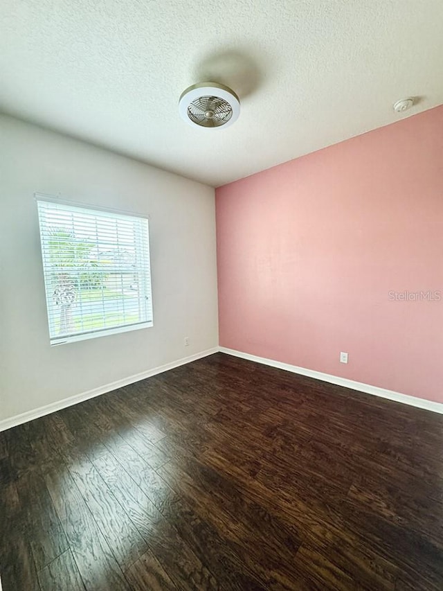 2864 Running Brook Cir, Kissimmee, FL 34744 - photo 3