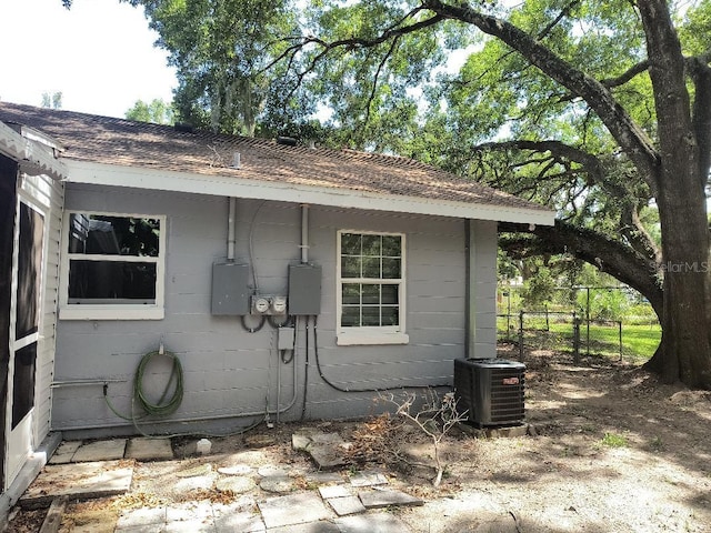 921 W Hiawatha St, Tampa, FL 33604 - photo 7