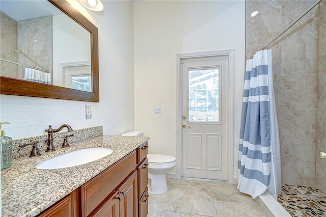 2504 Oak Landing Dr, Brandon, FL 33511 - full bath with vanity and a tile shower