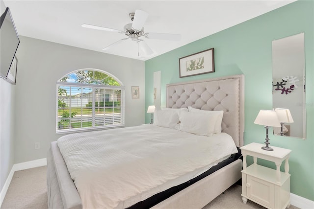 886 Suffolk Pl, Davenport, FL 33896 - bedroom featuring light colored carpet and ceiling fan