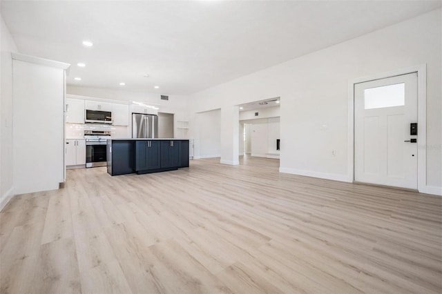 4015 Overlook Dr NE, Saint Petersburg, FL 33703 - photo 20