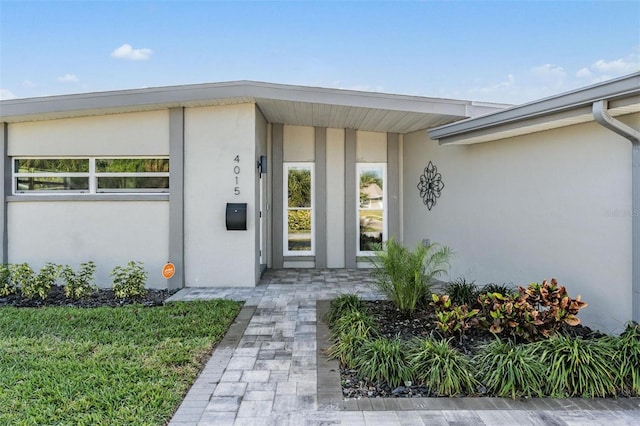 4015 Overlook Dr NE, Saint Petersburg, FL 33703 - photo 1