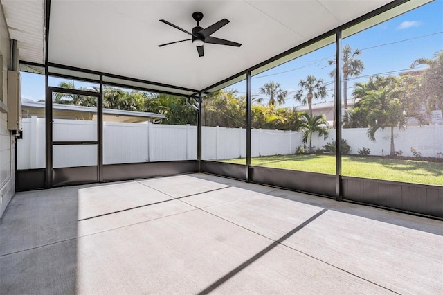 4015 Overlook Dr NE, Saint Petersburg, FL 33703 - photo 27