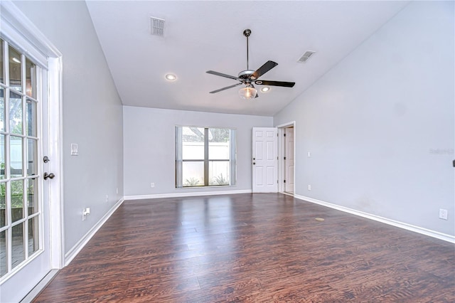 512 Pinewalk Dr, Brandon, FL 33510 - spare room with vaulted ceiling, wood finished floors, and ceiling fan