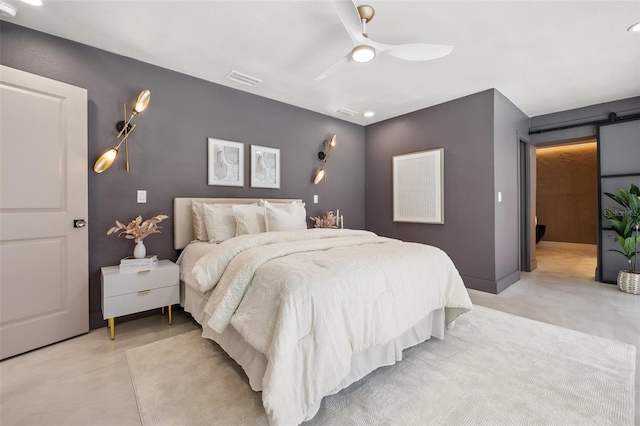 3197 Walnut St NE, Saint Petersburg, FL 33704 - bedroom with a ceiling fan