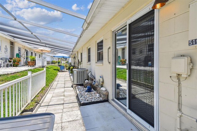 12400 Park Blvd Unit 519, Seminole, FL 33772 - view of patio