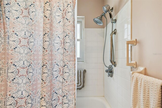 12400 Park Blvd Unit 519, Seminole, FL 33772 - full bathroom with shower / tub combo