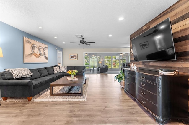 2671 Royal Ridge Dr, Spring Hill, FL 34606 - photo 5