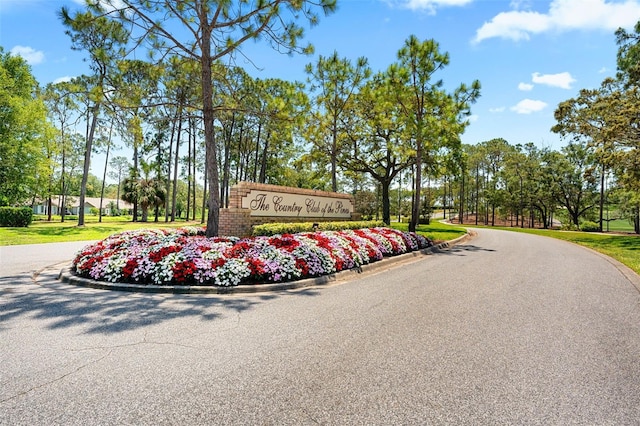 2671 Royal Ridge Dr, Spring Hill, FL 34606 - photo 46