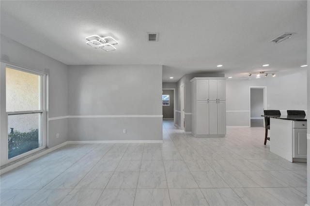 9403 Bellhaven St, Temple Terrace, FL 33637 - photo 10