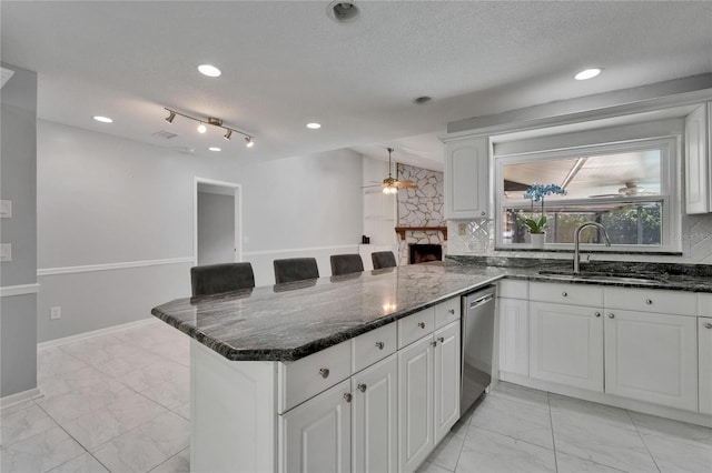 9403 Bellhaven St, Temple Terrace, FL 33637 - photo 17