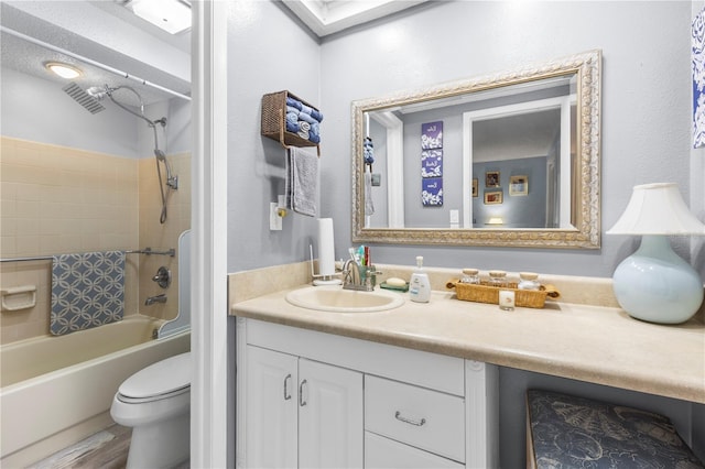 12234 Cider Mill Ln, Hudson, FL 34667 - bathroom with vanity and shower / bathtub combination