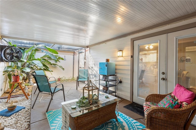 12234 Cider Mill Ln, Hudson, FL 34667 - sunroom / solarium featuring an outdoor hangout area