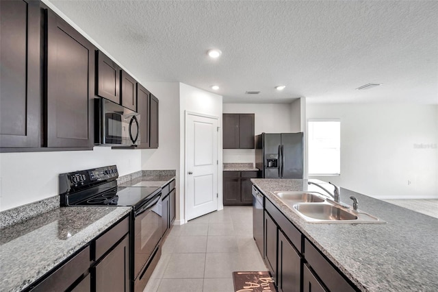 30732 Summer Sun Loop, Wesley Chapel, FL 33545 - photo 6