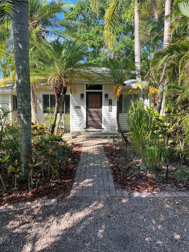 715 Riverside Dr, Tarpon Springs, FL 34689 - photo 3
