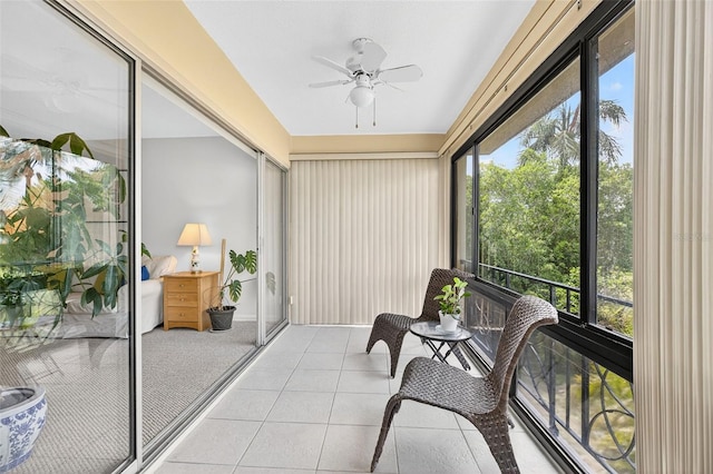 10351 Regal Dr Unit 24, Largo, FL 33774 - sunroom / solarium with a ceiling fan