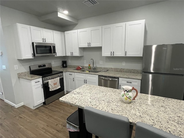 1935 Oxnard Ct, Tampa, FL 33612 - photo 9