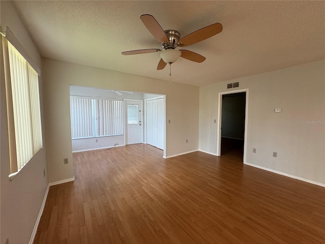 2900 Grovewood Blvd Unit A, Palm Harbor, FL 34683 - photo 9
