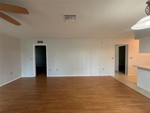 2900 Grovewood Blvd Unit A, Palm Harbor, FL 34683 - photo 10