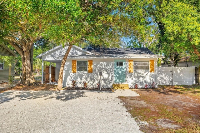 1752 42nd St S, Saint Petersburg, FL 33711 - photo 1