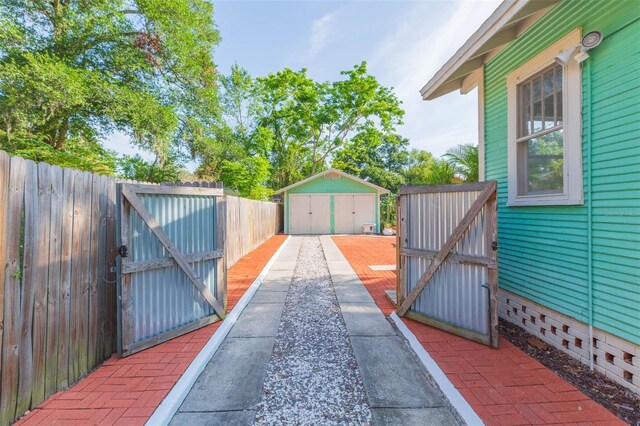 1202 E Mohawk Ave, Tampa, FL 33604 - photo 28