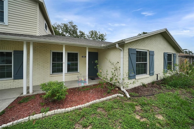 1305 Willow Valley Dr, Brandon, FL 33510 - photo 2