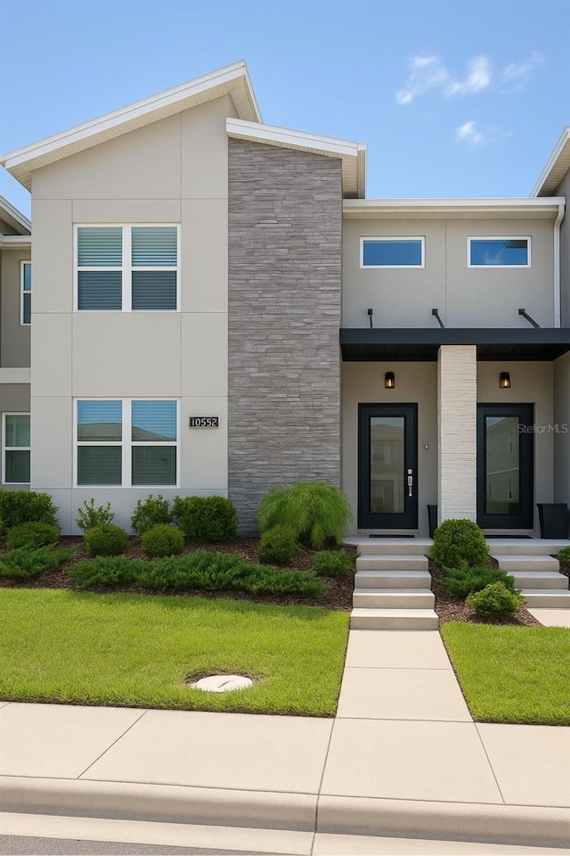 1052 Leader St, Davenport, FL 33896 - photo 1